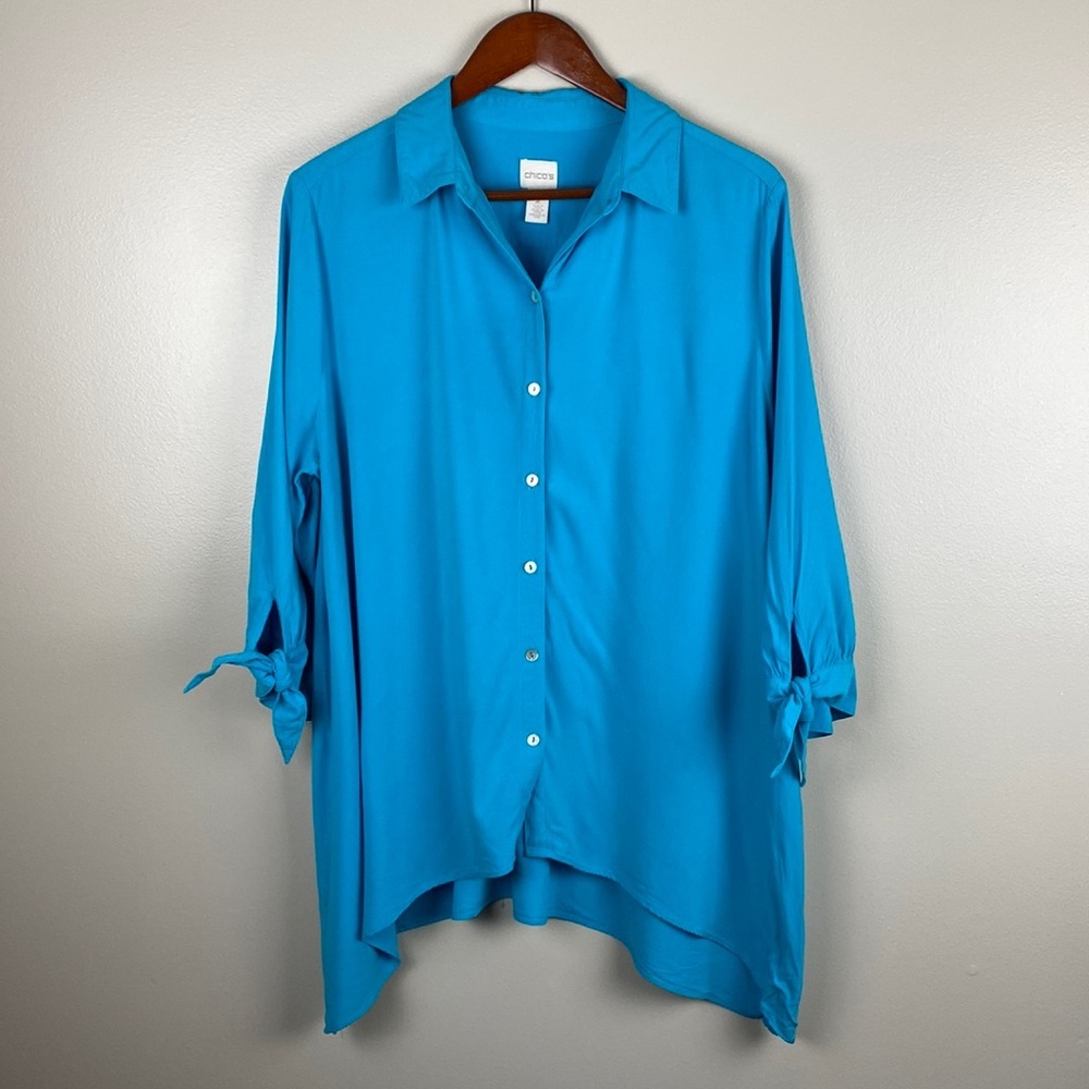 Chico’s Woman’s Size 2 Button Up Quarter Sleeve Tie End Blue